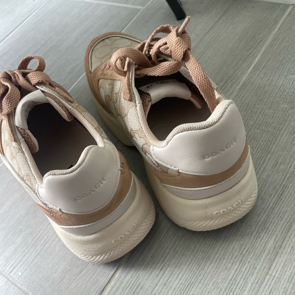 Coach Tech Runner Sneakers Tan - Picture 3 of 6
